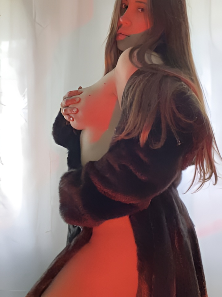 Регина привлекальеная девушка из Добрянки цена от 4000 руб