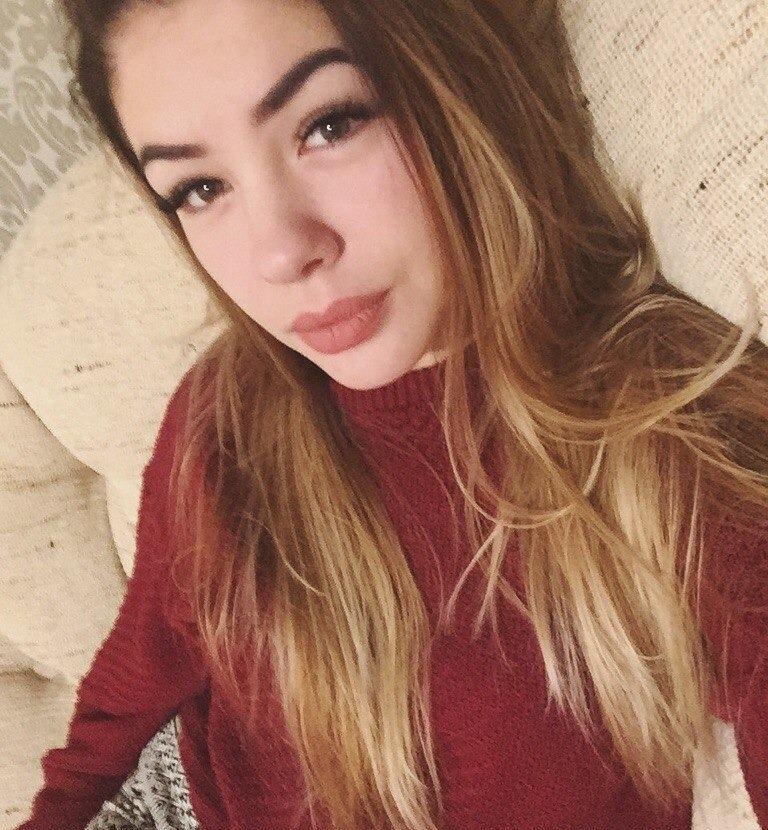 Марина привлекальеная девушка из Добрянки цена от 3000 руб