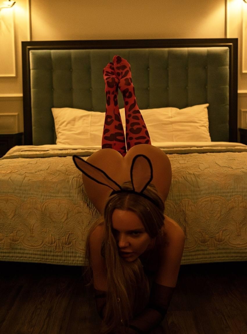 Лилия привлекальеная девушка из Добрянки цена от 4000 руб