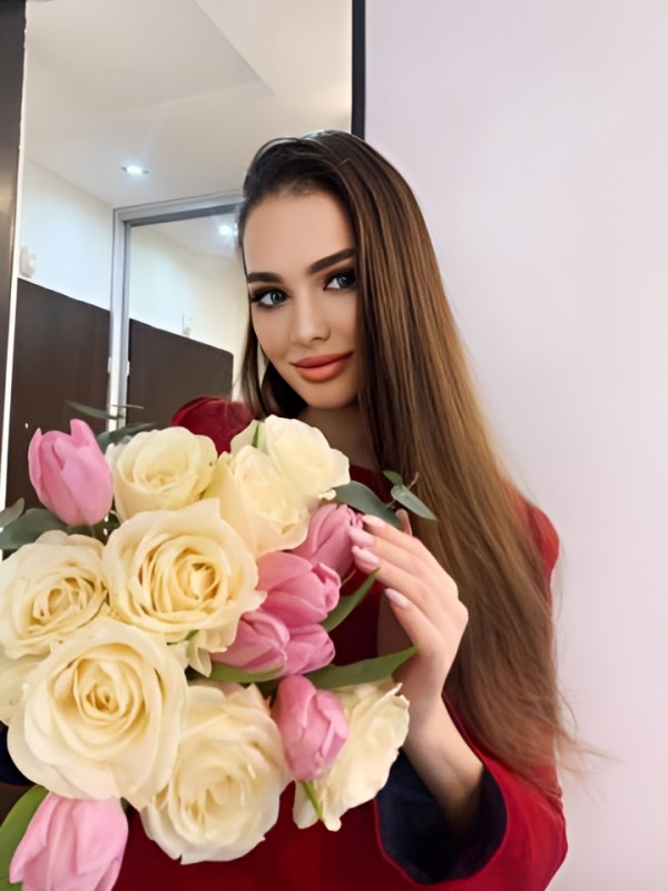 Изабелла привлекательная девушка из Добрянки цена от 1500 руб