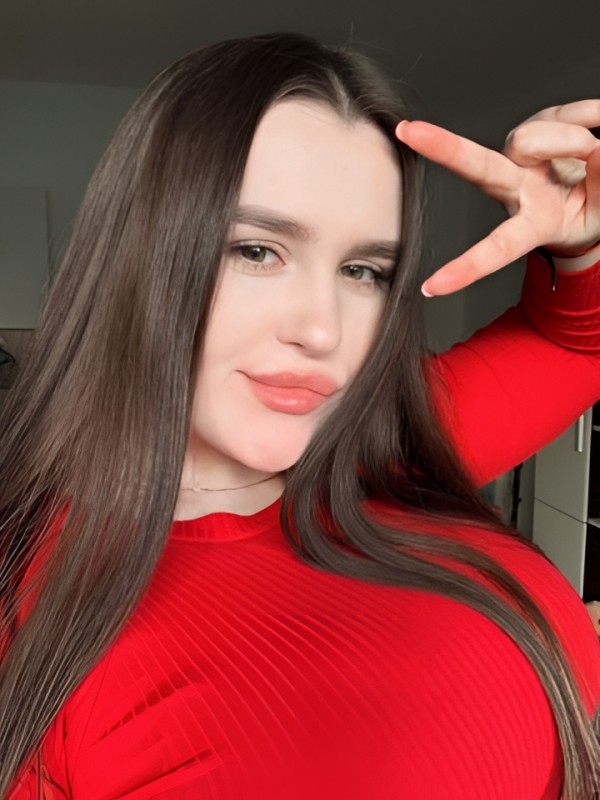 Лилия привлекательная девушка из Добрянки цена от 4000 руб