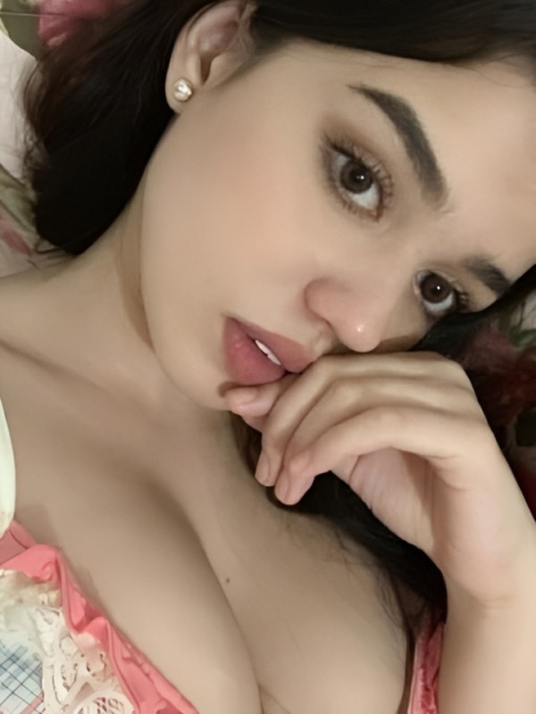 Моника привлекательная девушка из Добрянки цена от 2000 руб