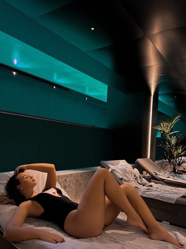 Оксана привлекательная девушка из Добрянки цена от 3000 руб