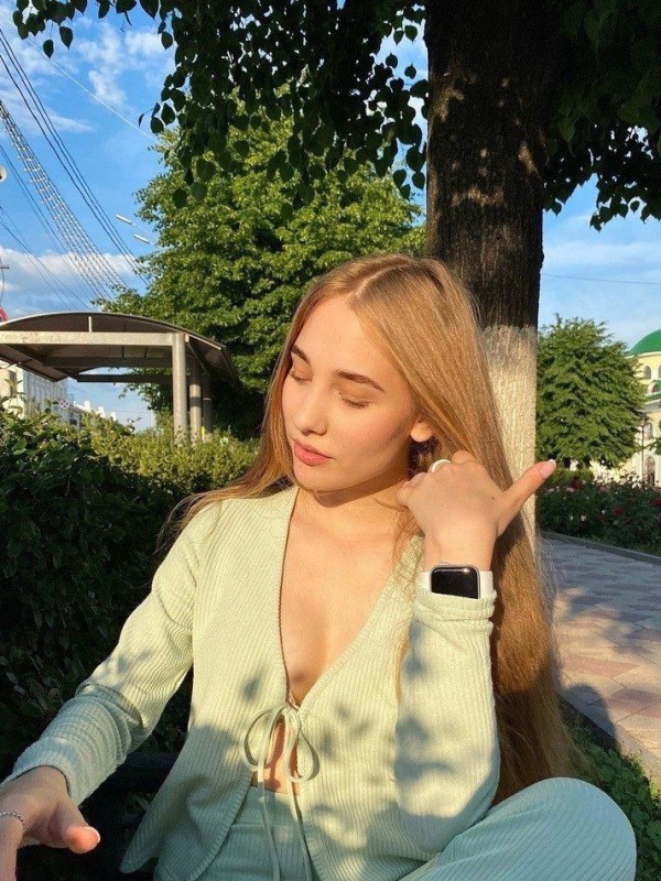 Милана привлекательная девушка из Добрянки цена от 3000 руб