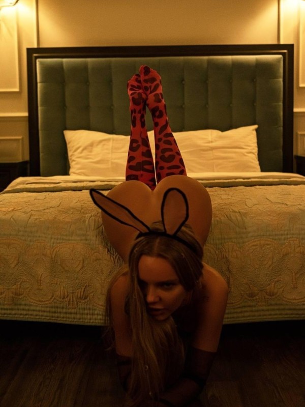 Лилия привлекательная девушка из Добрянки цена от 4000 руб